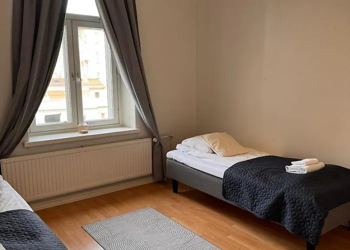 Kotimaailma - Keskustakolmio - Haemeenkatu 2 Апартаменты Тампере